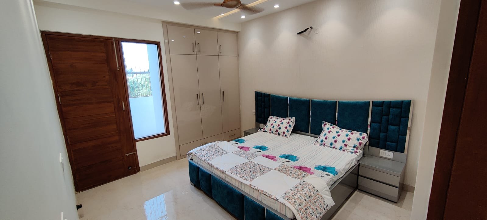 3 bhk flat for sale in zirakpur sunlight homes